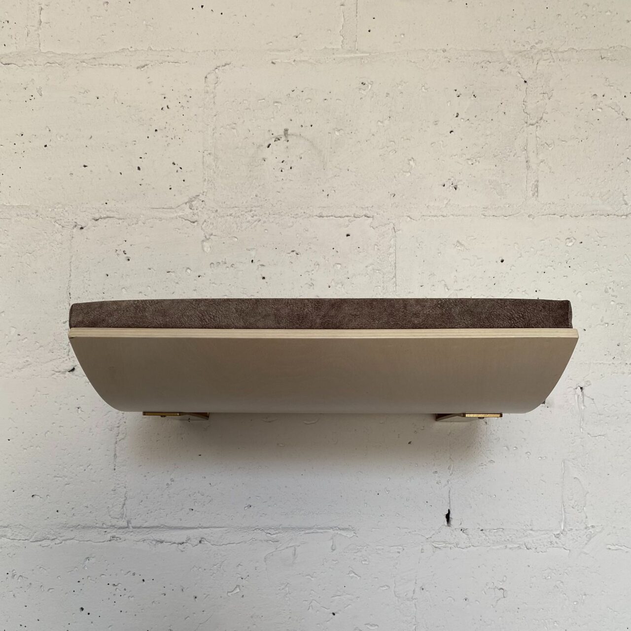 Półka Chill - Klon / poduszka Smooth Light Brown / Złote wsporniki - obrazek 9